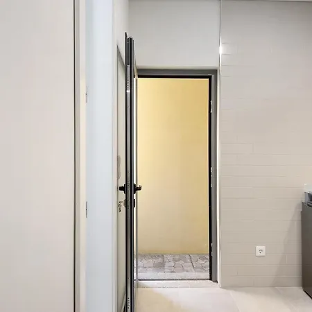Apartamento Village 6 *
